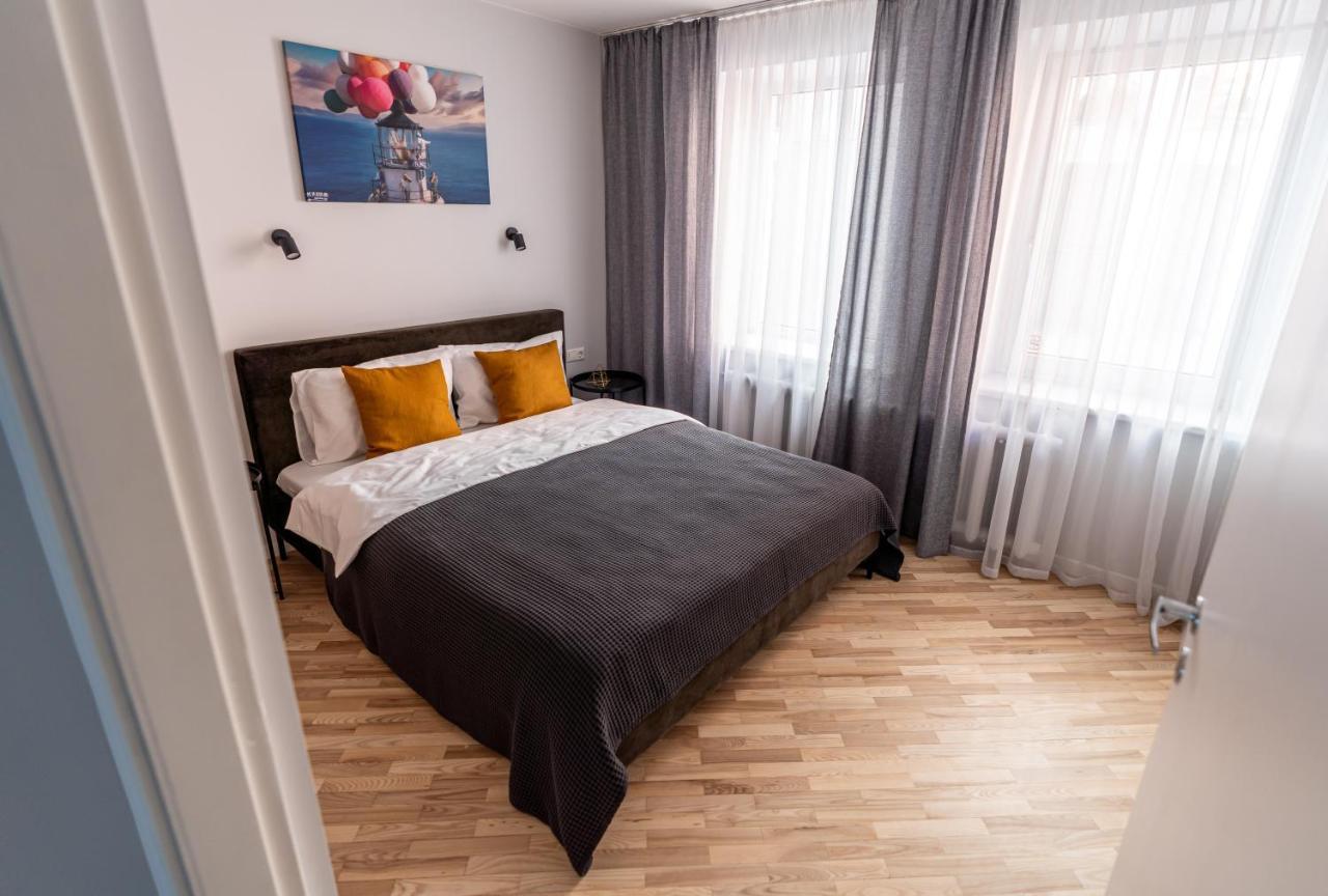 Lovely Apartment In The City Center คอนัส ภายนอก รูปภาพ